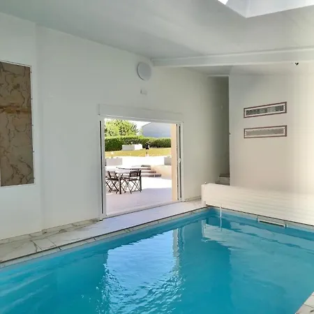 L Evea De Charme Piscine Interieure Et *